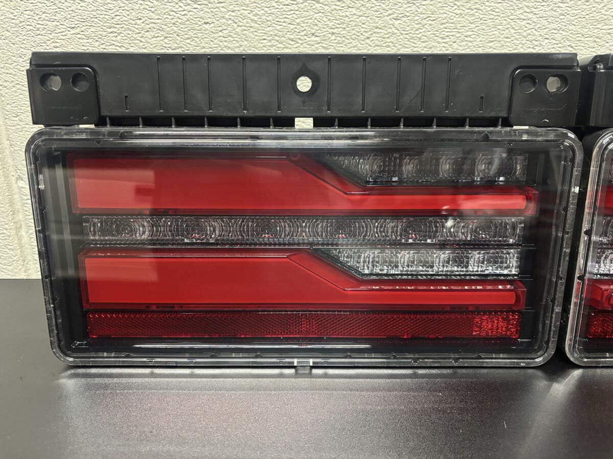 KOITO スタンレー 小糸 トラック用 2連タイプ フルLEDテールランプ