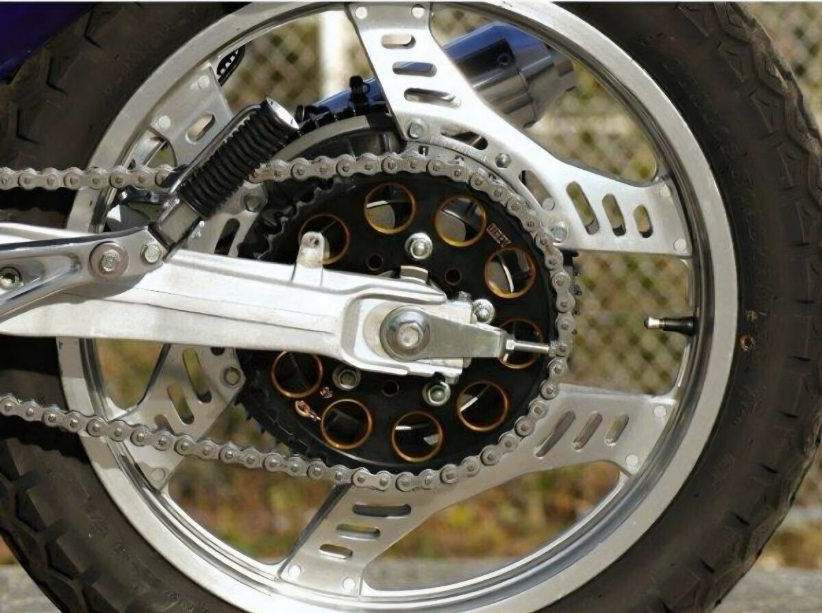 CBX400F CBX400FF 初期ロッドBEET JAPAN リアスプロケット 45T 45丁