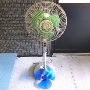 サンヨー 扇風機 レトロのYahoo!オークション(旧ヤフオク!)の相場