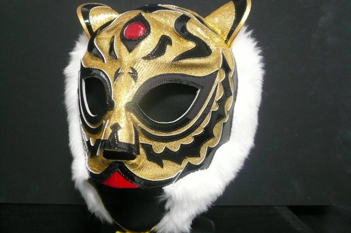 2代目タイガーマスクの値段と価格推移は？｜2件の売買データから2代目