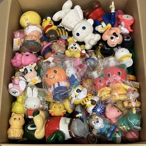 レトロ貯金箱のYahoo!オークション(旧ヤフオク!)の相場・価格を見る