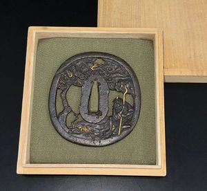 日本刀 つばのYahoo!オークション(旧ヤフオク!)の相場・価格を見る