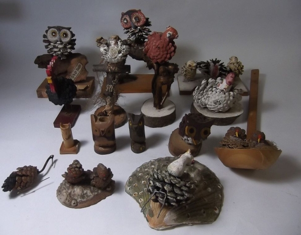 戦前 農民美術 松ぼっくり人形他まとめて 全国農芸展 青森 日本人形 売買されたオークション情報 Yahooの商品情報をアーカイブ公開 オークファン Aucfan Com