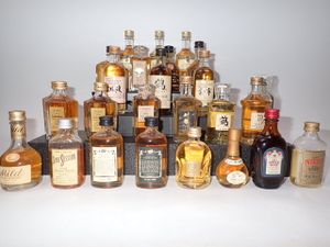 竹鶴 ミニボトルの値段と価格推移は？｜27件の売買データから竹鶴 ミニ