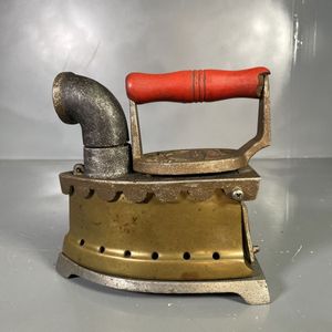 昭和レトロ アイロンのYahoo!オークション(旧ヤフオク!)の相場・価格を