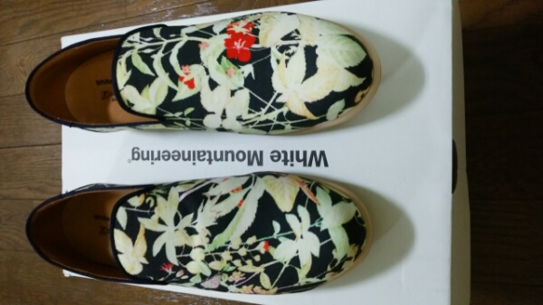 ホワイトマウンテニアリング　オペラシューズ