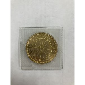 天皇陛下御在位60年 純金(単品)の中古価格は384,307円｜記念硬貨の新品