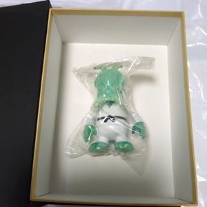 SECRET BASE スカルの値段と価格推移は？｜14件の売買データからSECRET