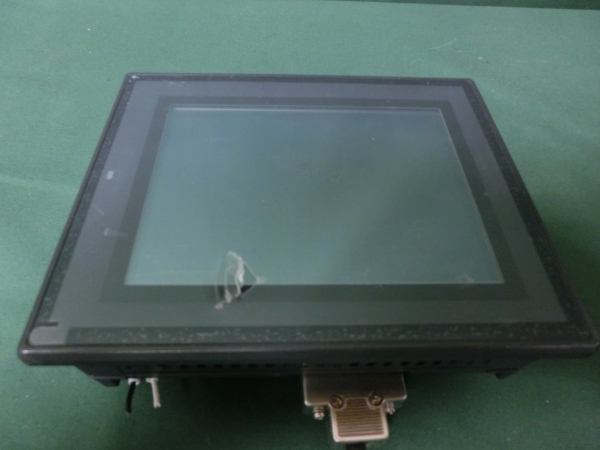 ●KEYENCE VT3-Q5S タッチパネルディスプレイ キーエンス●