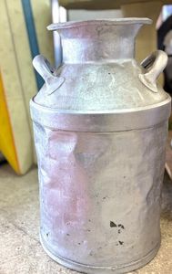 アンティーク ミルク缶の値段と価格推移は？｜5件の売買データから