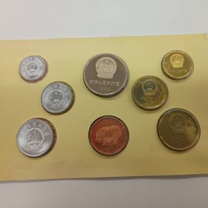 造幣局 記念メダルの値段と価格推移は？｜276件の売買データから造幣局