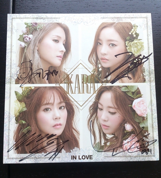 KARA 韓国「IN LOVE」直筆サインCD(非売品) 韓国 KARAのグッズセット