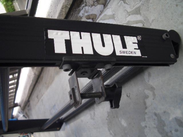 THULE】スーリー ルーフラック ブラック 中古 TH581？