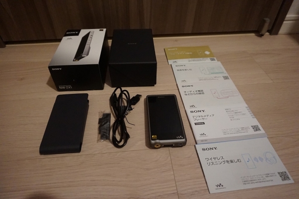 ★美品 SONY ウォークマン NW-ZX1 シルバー 128GB★