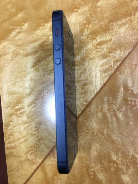 iPhone5 本体 32GB Softbank 　ソフトバンク 激安_2