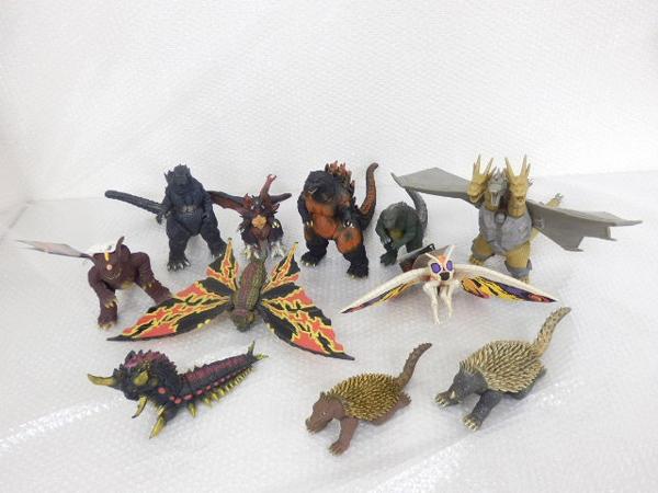 処分 ソフビ メカキングギドラ，バーニングゴジラ，モスラ他[梱0.1
