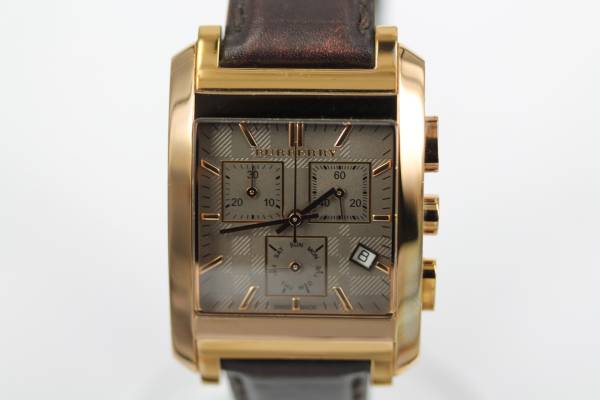 美品　BURBERRY バーバリー 腕時計 メンズ BU1566 クロノグラフ 美品 BURBERRY バーバリー 腕時計 メンズ BU1566 クロノグラフ 美品