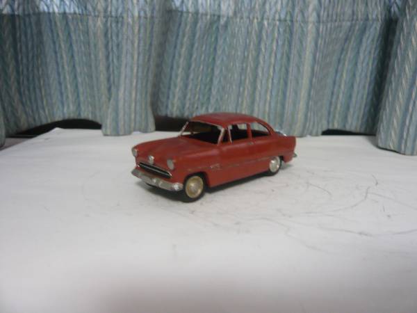 MARKLIN　5524/4　フォード・タウナス15M