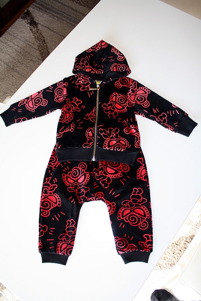 ★ヒステリックミニ★ベルベットパーカー上下セット黒　90