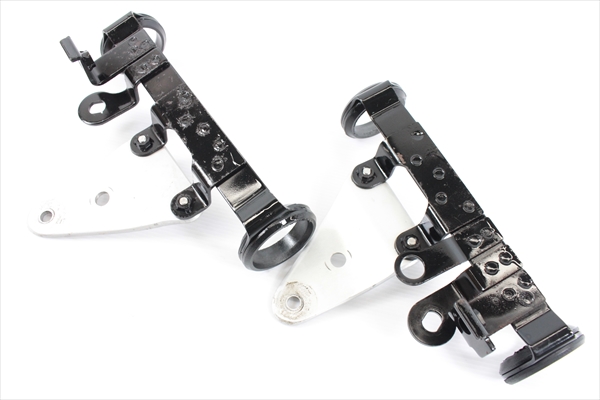 GSX1400[55ヘッドライトステー]｝60