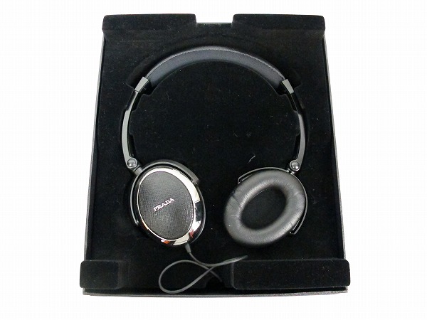 完品 新品未使用 PRADA ヘッドフォン PS 320 PR 本体 1円～【中古】PRADA プラダ ヘッドフォン PS 320 PR ブラック