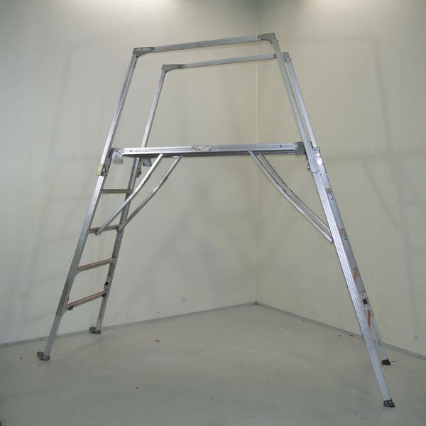 ★即決あり！★可搬式作業台 楽駝 18号★脚立★手すり付き★