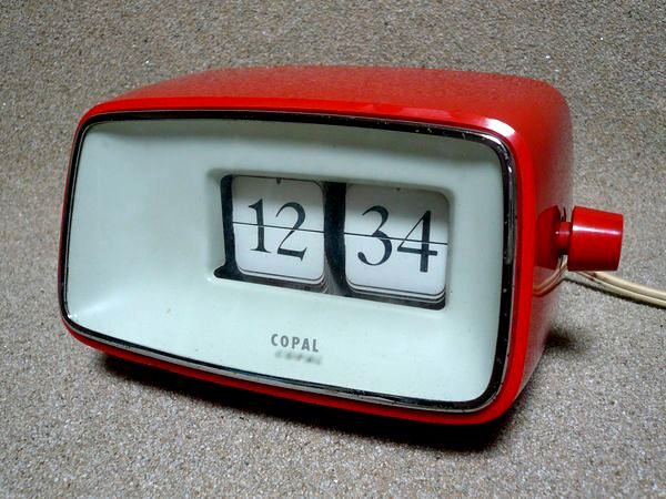 ◆昭和レトロ パタパタ時計 COPAL 中古です