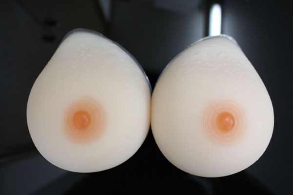 人工乳房 by800ｇ シリコン乳房 人工バスト おっぱい 女装