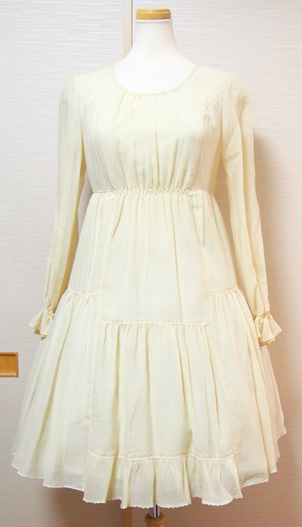 タグ付き　ジェーンマープル　長袖ワンピース　アイボリー