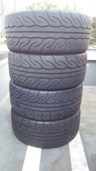 ADVAN ネオバ AD08 215/40R17 中古品 4本セット 