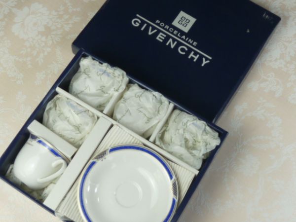 未使用★ジバンシー★コーヒーカップ&ソーサー 5客セット