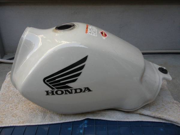 FTR223 純正タンク トワイライトグレー 美品(ホンダ用)｜売買された