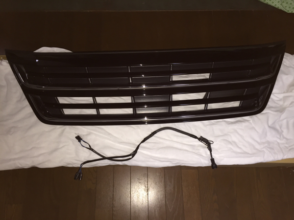 20ヴェルファイア 後期用 モデリスタ フロントグリル 中古