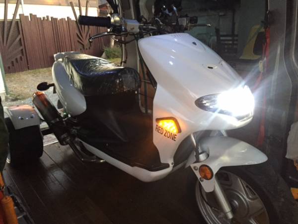 まち乗りトライク便利　バック機能付き　LEDヘットライト　