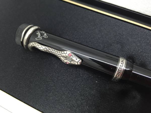 モンブラン アガサクリスティ　モデル ボールペン　美品　箱付