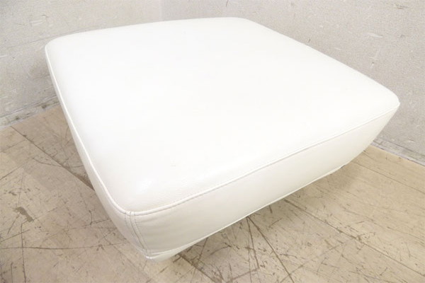 ■展示品■IDC大塚■Domicil■白総革■スツール■9万■aaa1079e