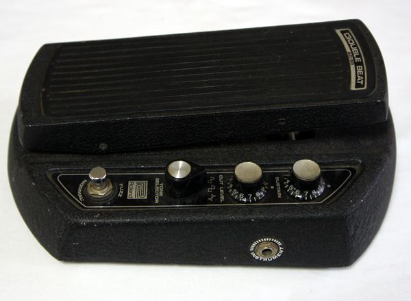 □Roland AD-50 FUZZ WAHペダル Roland DOUBLE BEAT AD-50 ファズ&amp