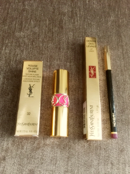 断トツ人気色【イブサンローラン】口紅+リップP●ほぼ新品 ♪