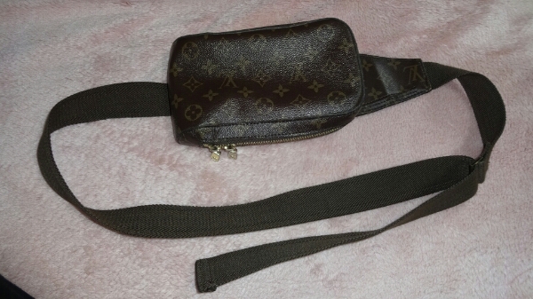 即決 ルイヴィトン風 ショルダーバッグ モノグラム 送料無料