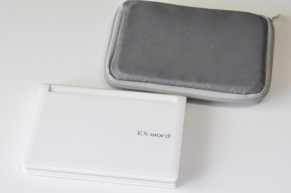 カシオ CASIO■EX-word XD-D4700 高校生モデル 電子辞書 白 美品