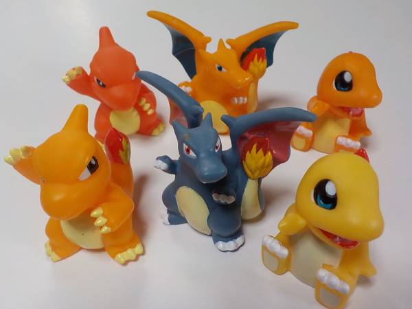 ポケモンキッズ 色違い 指人形　進化　ヒトカゲ、リザード　、リザードン ポケモンキッズ ヒトカゲ リザード リザードン 色違い 指人形