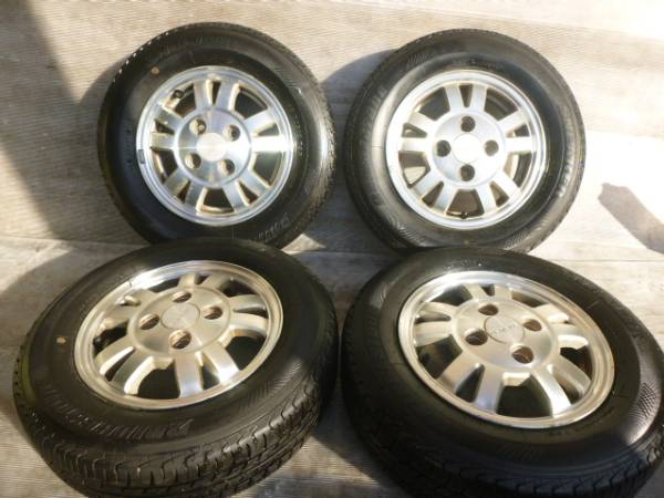 スバル純正 アルミ 12x4.00B(+40)PCD100/4穴 155/70R12 BSタイヤ