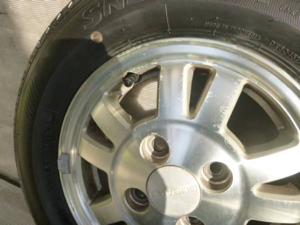 スバル純正 アルミ 12x4.00B(+40)PCD100/4穴 155/70R12 BSタイヤ