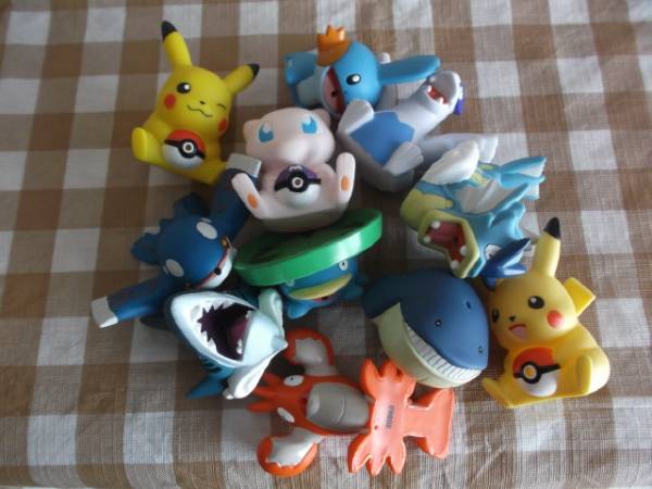 ポケモン　みずでっぴゅ～　２０種　レア！　水鉄砲