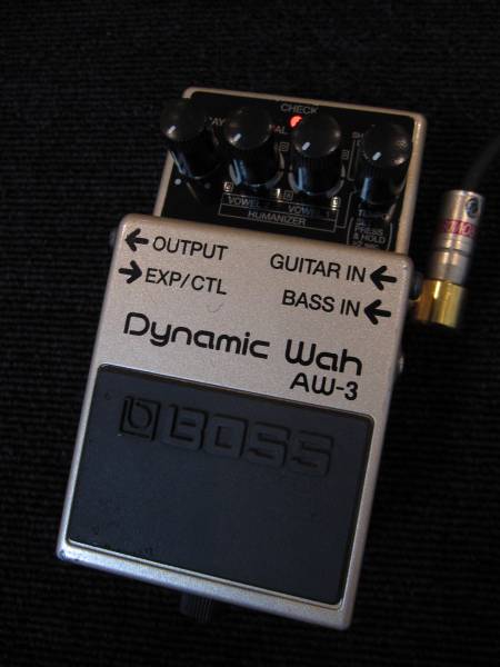 BOSS エフェクター AW-3 ダイナミックワウ オートワウ 完動品☆ 即発送