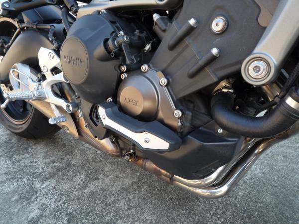 ワイズギア YAMAHA XSR900 MT-09 サイドスライダー 左右セット MT-09 ワイズギア サイドスライダー 自動車、オートバイ パーツ 【公式