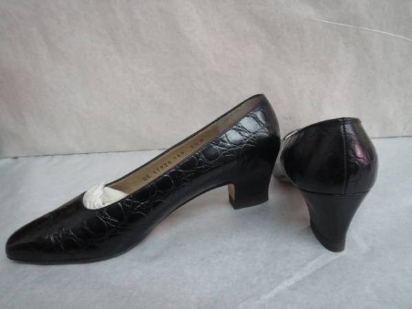Ferragamo フェラガモ クロコ型押し パンプス 5 1/2 B Ferragamo