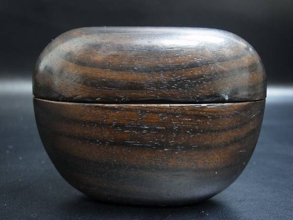 時代物 黒柿 煙草入 (検: 煙管入 キセル 根付 煙草道具 印籠 煙草入れ