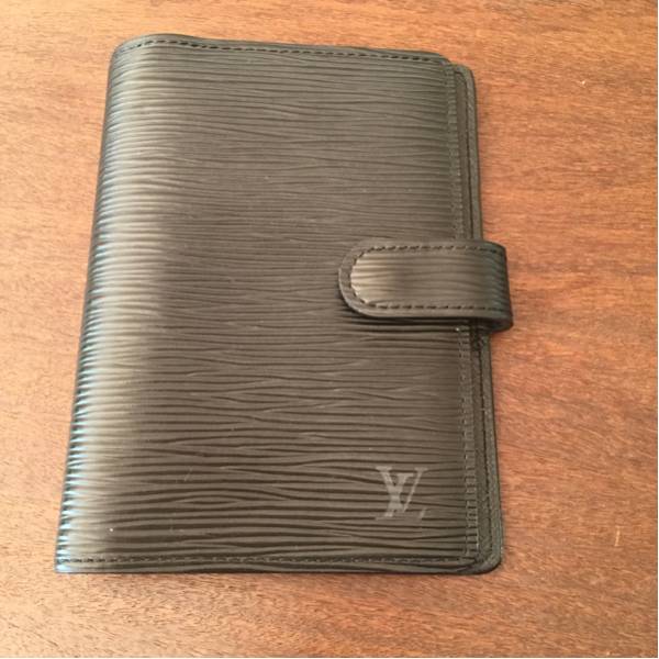 1円スタート 黒エピ/アジェンダ/手帳/美品/LV/正規店購入
