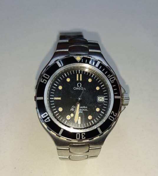 オメガ シーマスター プロ 200M(ブラック)